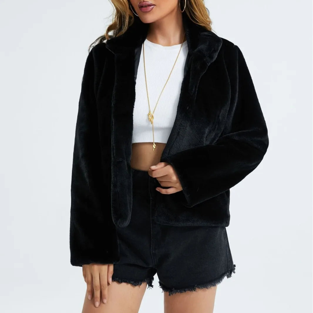 Black White Faux Fur Coat Women Autumn Winter High Quality Short Imitation Fur Jacket Female New Plush Outerwear
