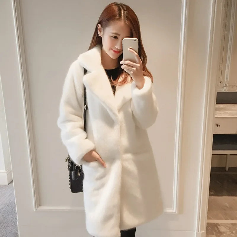 Lmitation Mink Plush Fur Coat Female 2021 Winter Thick High End Rex Rabbit Hair Fur Coats Plus Size Warm Women Faux Fur Coats