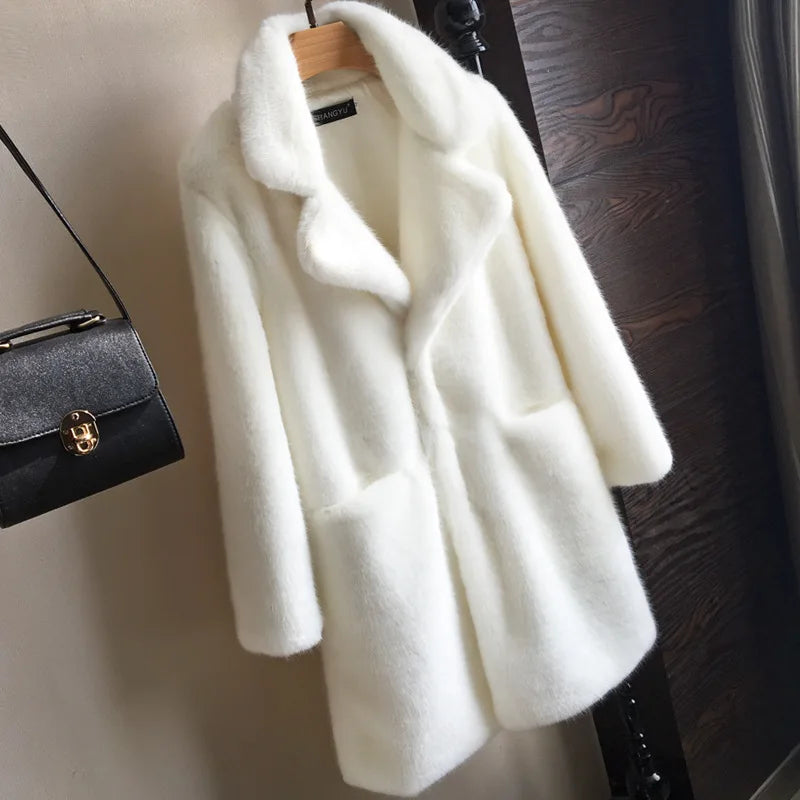 Lmitation Mink Plush Fur Coat Female 2021 Winter Thick High End Rex Rabbit Hair Fur Coats Plus Size Warm Women Faux Fur Coats