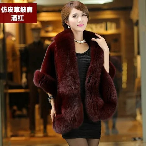 Women's Faux Fur Cape Jacket Winter Warm White / Black / Burgundy Large Fur Collar Short Section Young Lady 2021 New